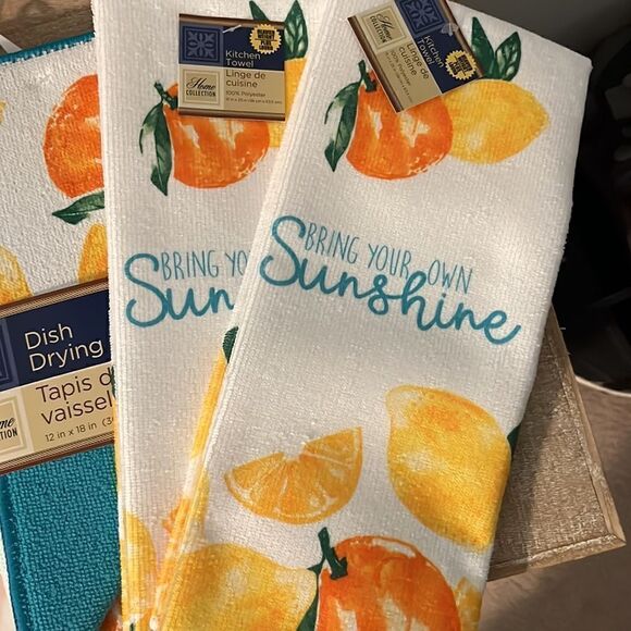 Home Collection Kitchen Towels and Tablecloth and Dish Drying Mat Set - Picture 2 of 7